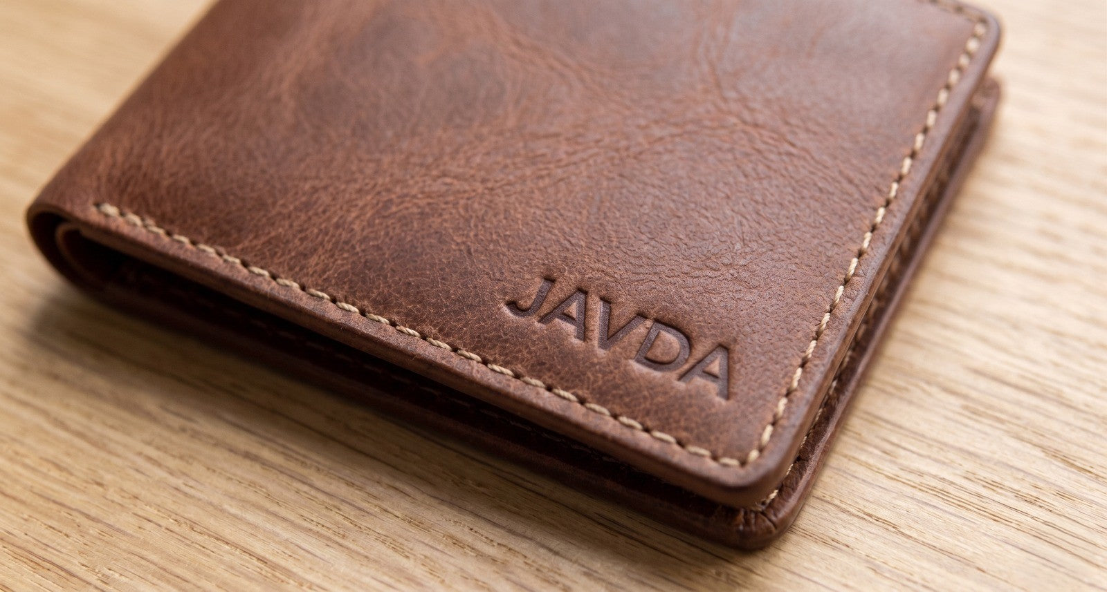 JAVDA Heritage Bi-Fold – Premium Full-Grain Leather Wallet in Cognac