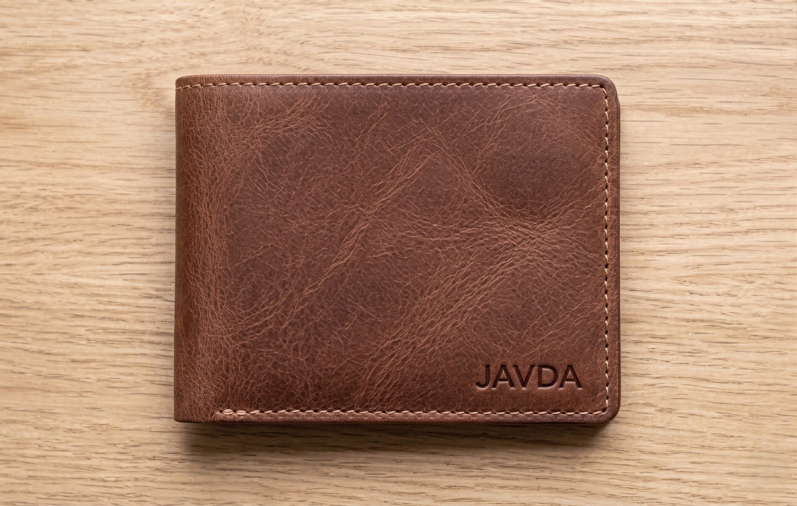 JAVDA Heritage Bi-Fold – Premium Full-Grain Leather Wallet in Cognac