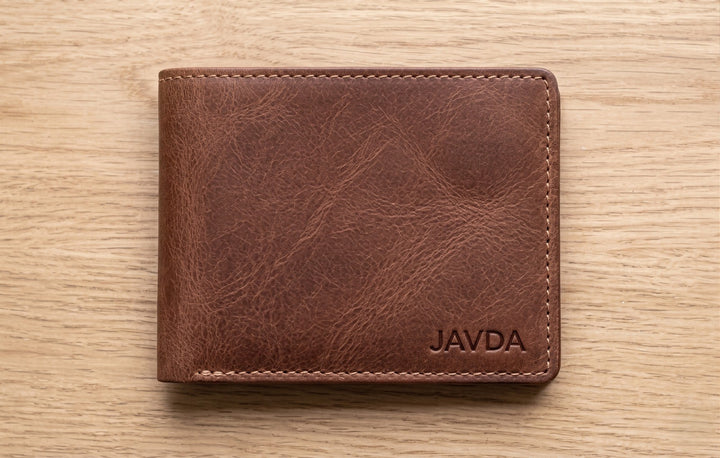 JAVDA Heritage Bi-Fold – Premium Full-Grain Leather Wallet in Cognac