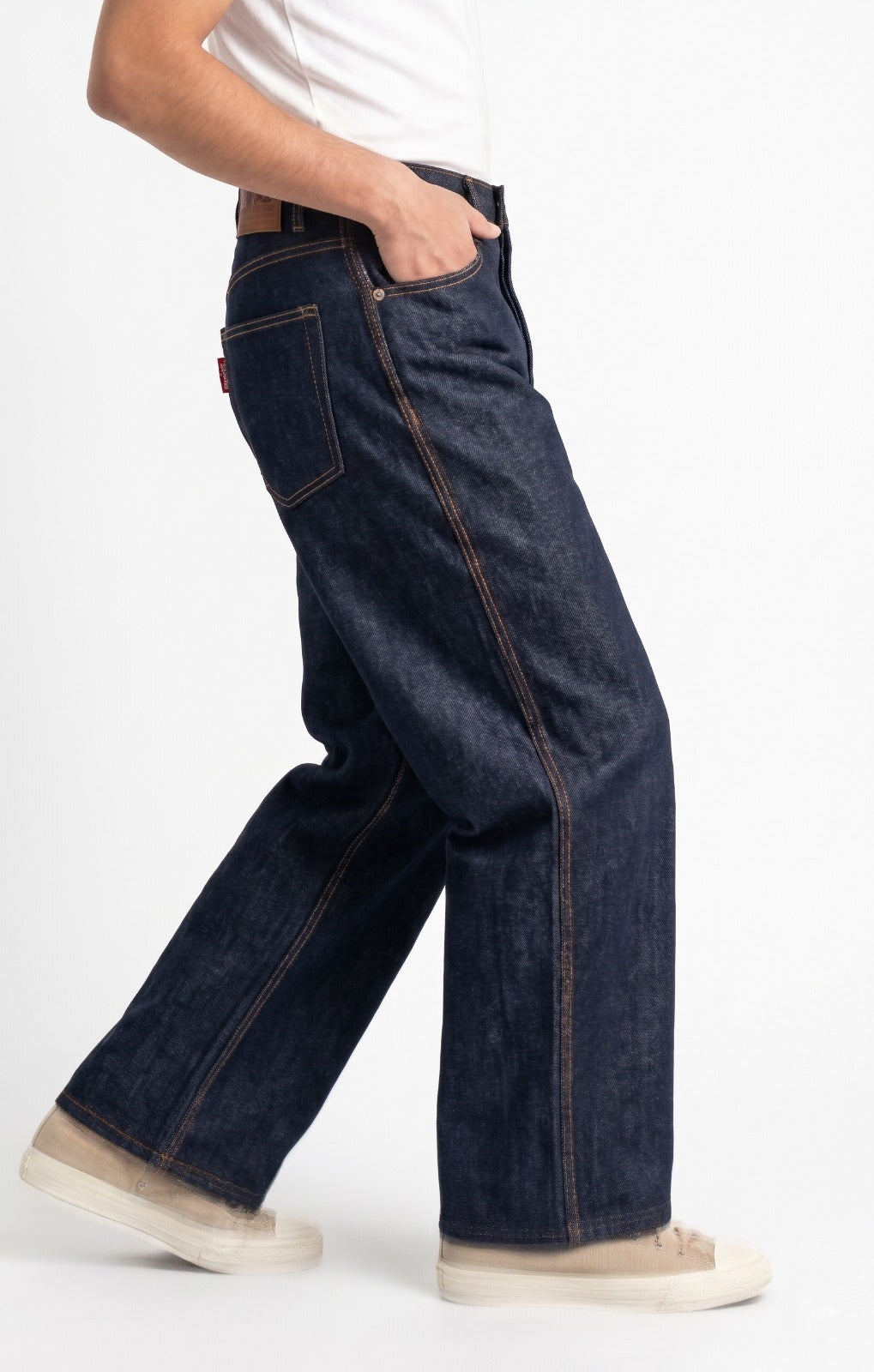 JAVDA Heritage Raw Selvedge Denim – Wide-Leg Workwear Fit